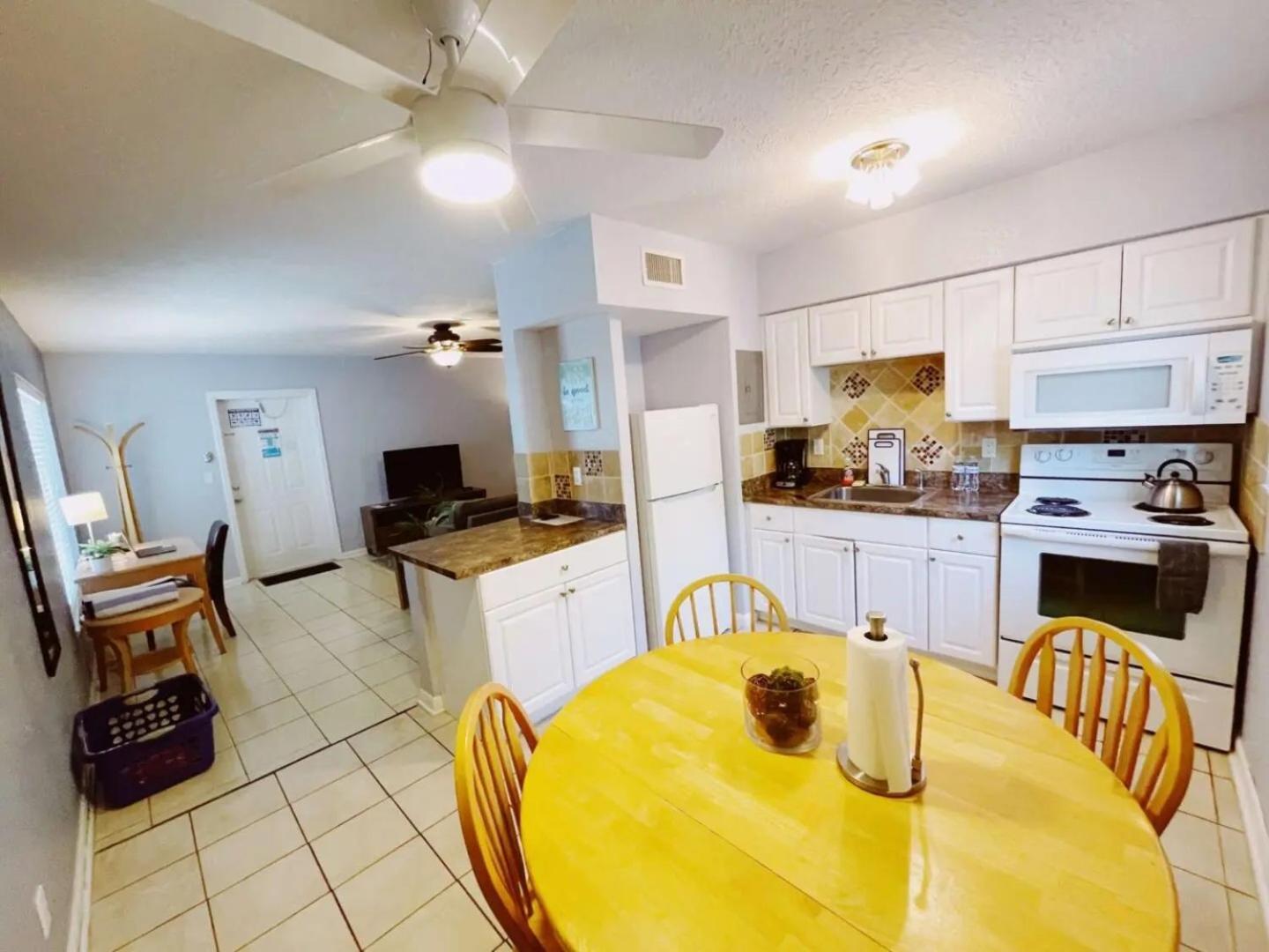Great Escape Apartments By Lowkl Fort Lauderdale Room photo